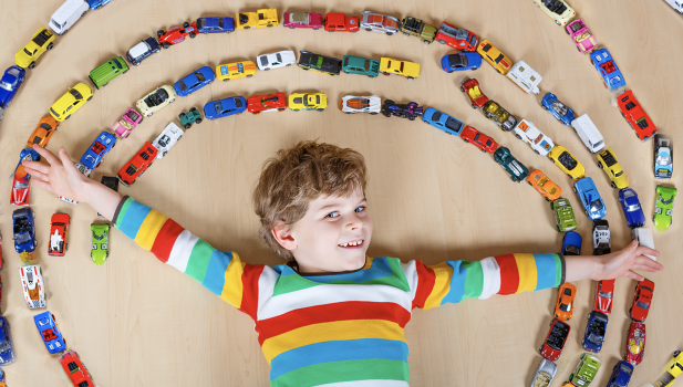 Idei de cadou pentru un băiat de 4 ani